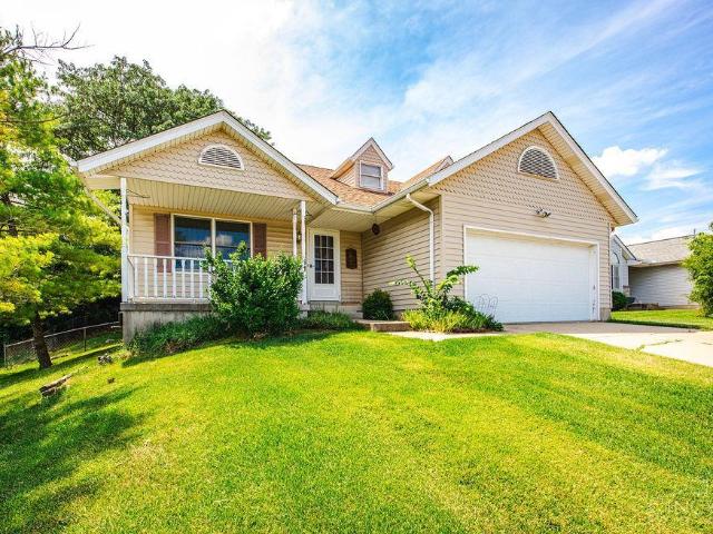 11 Thornhill Drive