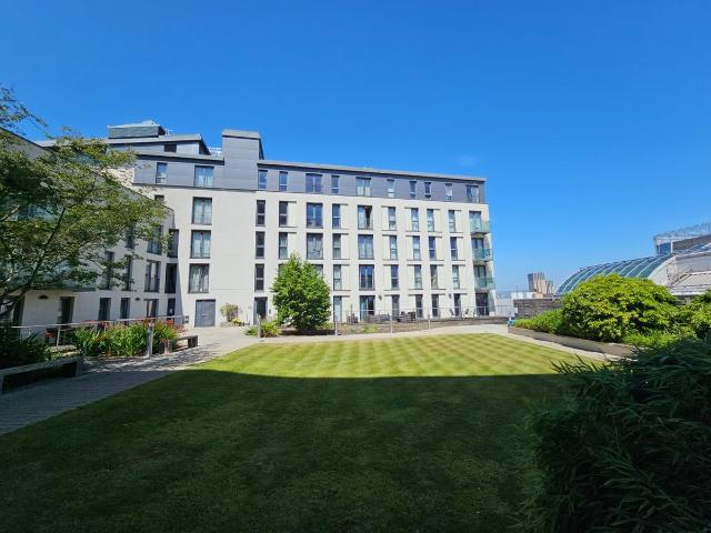 11 Hayes Apartments, The Hayes, Cardiff CF10, 1 bed flat to rent, £1,200 pcm | PrimeLocation