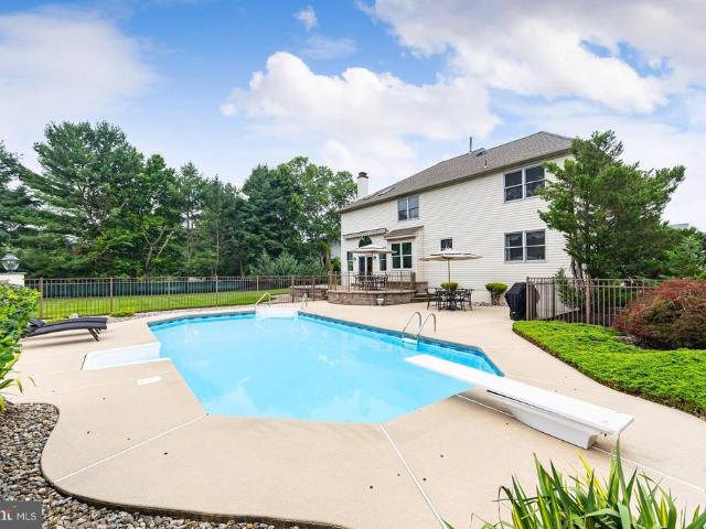 11 Turtle Creek Drive