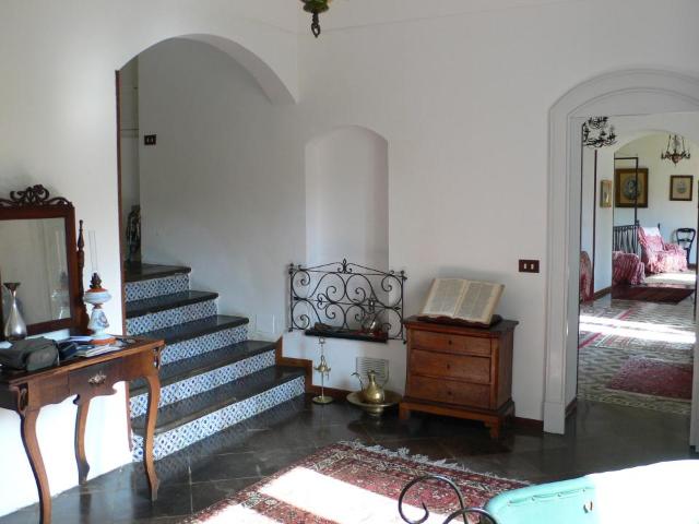 11 vani 1000mq