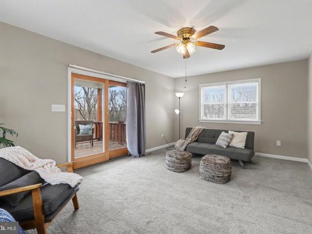 11 W Highland Avenue