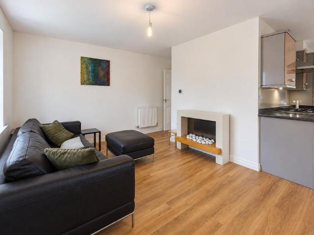 11 Walter Radcliffe Road, Colchester, CO7 9FF