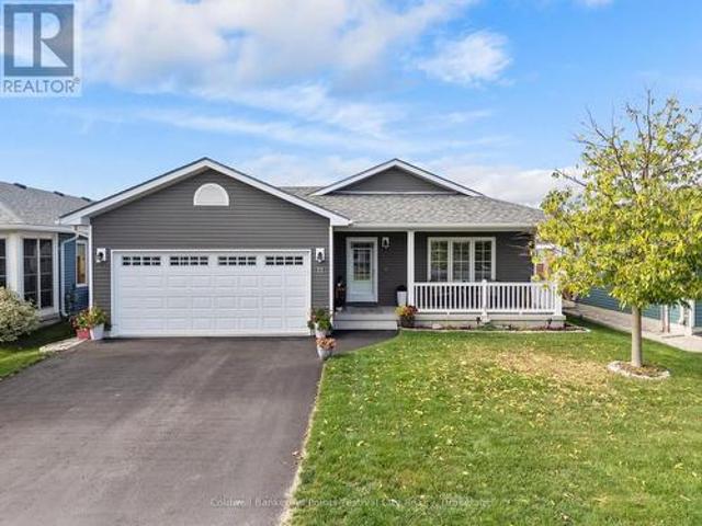 11 Windward Way N, Ashfield Colborne Wawanosh Colborne, ON, N7A 0B2 house for sale | Listing ID X13587 | Royal LePage