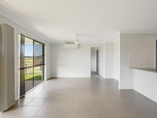 1/1 Wingspan Street