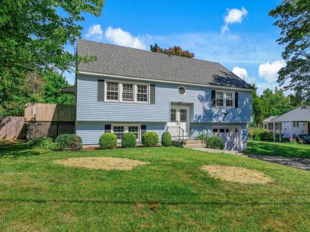 11 Woodridge Road