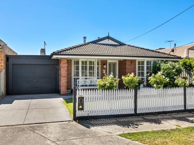 11 Woodyard Court, Altona Meadows VIC 3028 House For Rent | Domain