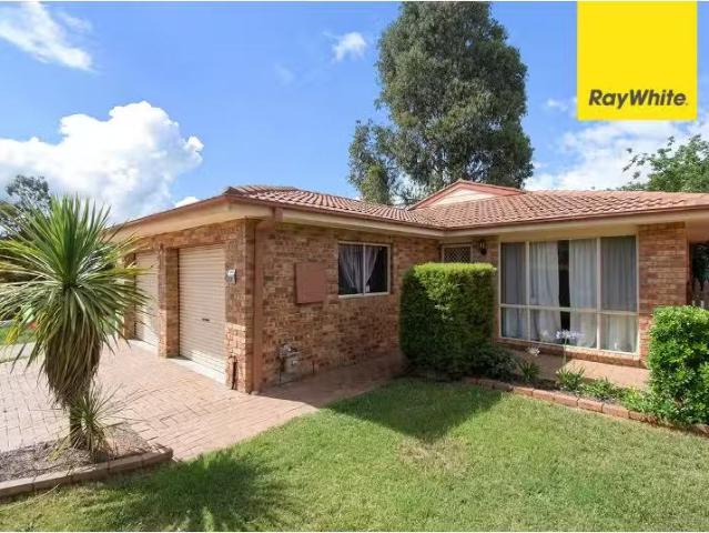 11 Yarrawonga Street, NGUNNAWAL House for rent Listed by Octa.