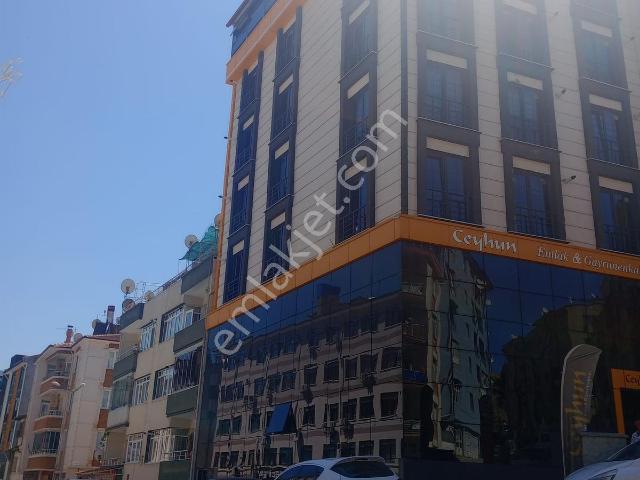 1+1 Aboneleri Açık Eşyalı Mobilyalı Belediye Binası Yanında
