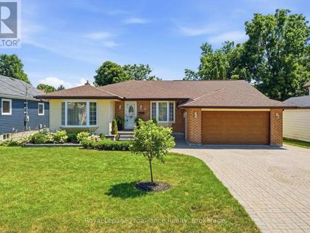 11 Addison Street, Brighton, ON, K0K 1H0 house for sale | Listing ID X13568 | Royal LePage