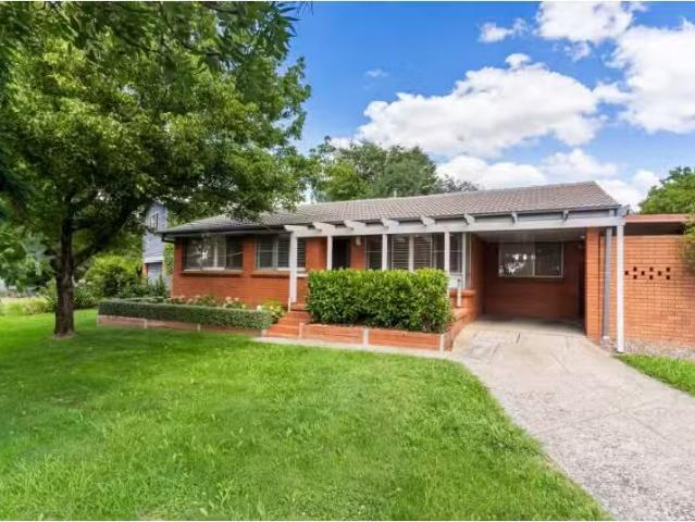 11 Aminya Place, Orange House for rent Listed by Amanda Lavis.