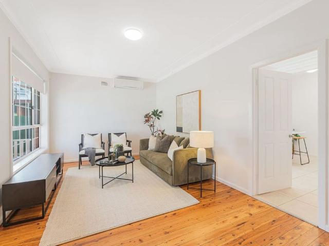 11 Arnold Street, Charlestown