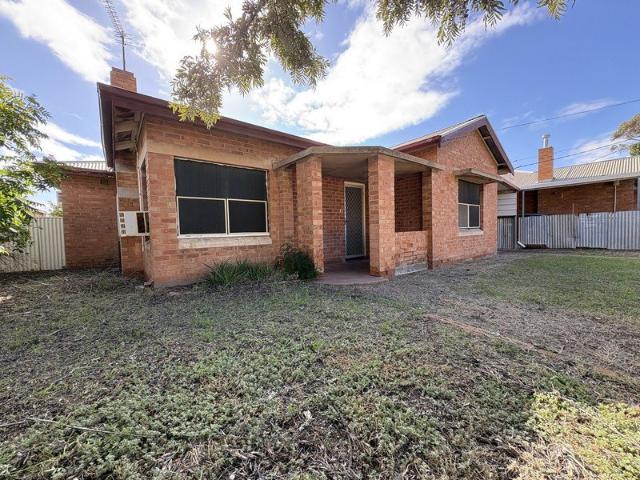11 Artlett Avenue, Port Augusta