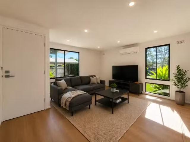 11 Atkinson Place, AIRDS House for rent Listed by Team Radzie.