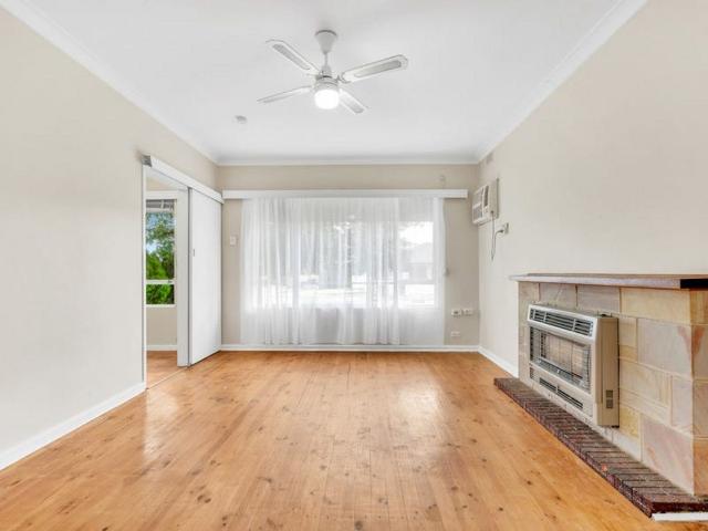 11 Barakoola Street, Pooraka SA 5095