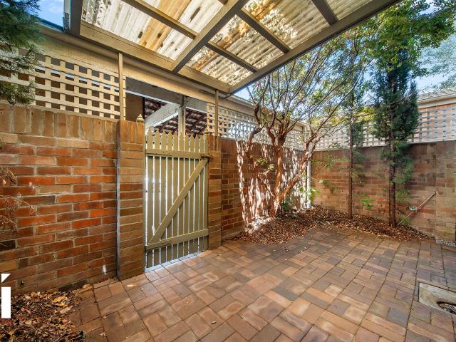 11 Barnet Close Swinger Hill