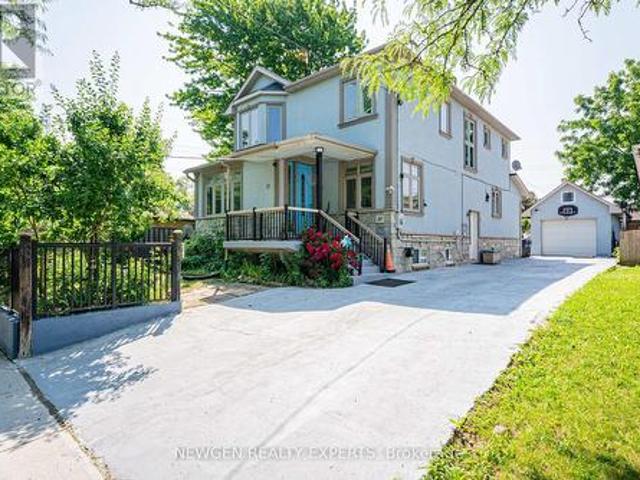11 Benway Drive, Toronto, ON, M9W 1Z2 house for sale | Listing ID W13509 | Royal LePage