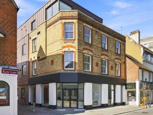 11 bedroom block of apartments for sale