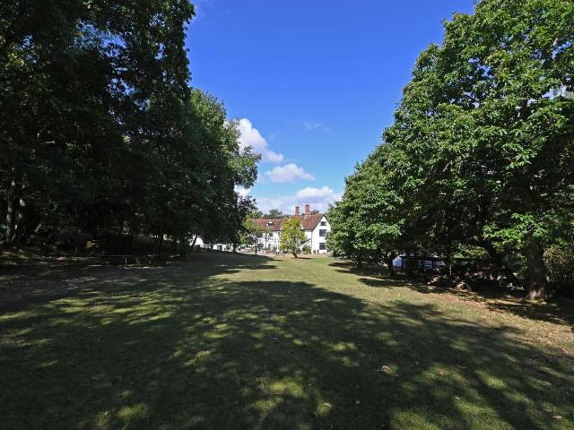 11 bedroom detached house for sale