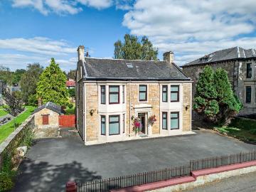 11 bedroom detached house for sale