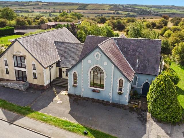 11 bedroom detached house for sale