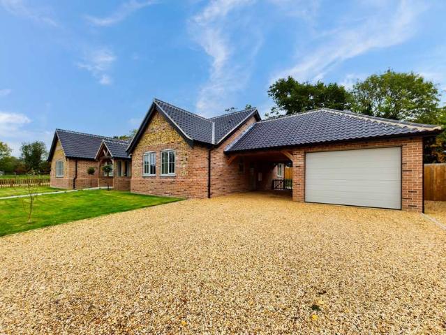 4 Bedroom Detached House