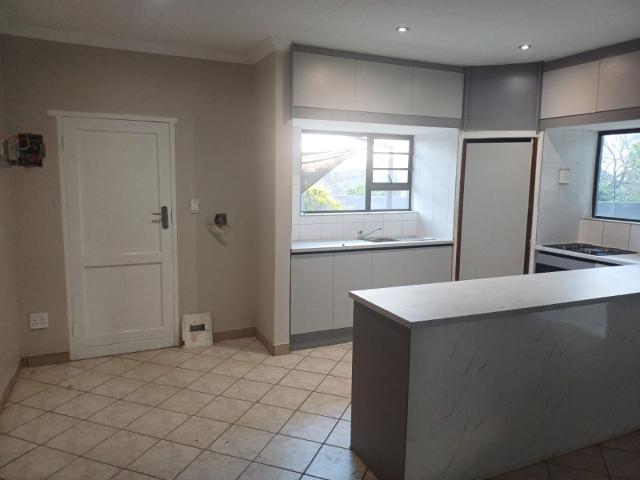 11 Bedroom House For Sale in Ferndale