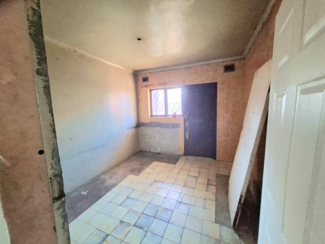 11 Bedroom House For Sale in Isipingo Rail