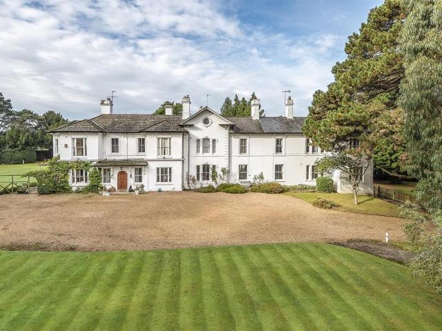 9 bedroom house to rent