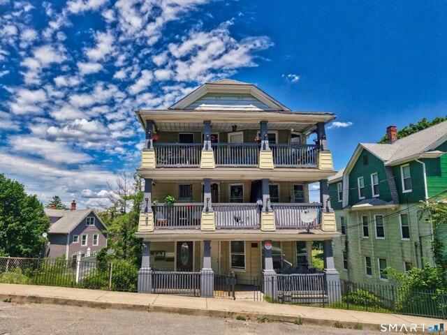 11 bedroom, Waterbury CT 06708 104606939