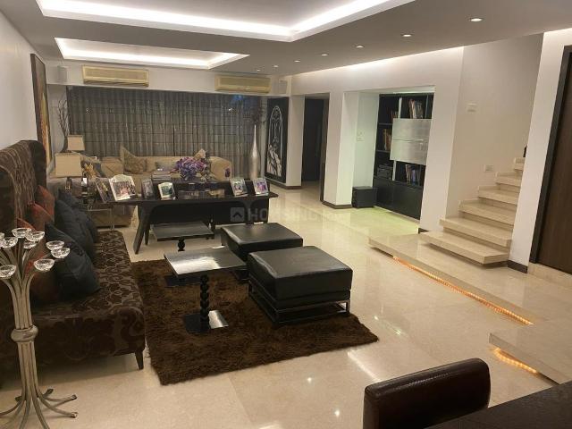 11 BHK Independent House in Andheri East for resale Mumbai. The reference number is 20339656