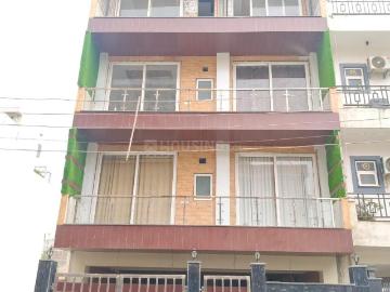 11 BHK Independent House in Sector 57 for resale Gurgaon. The reference number is 20043394