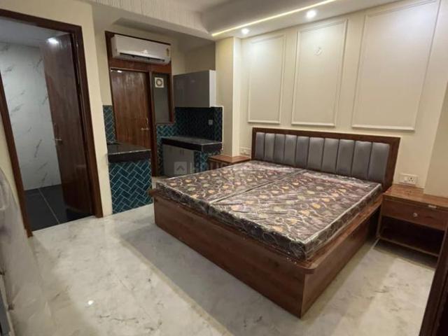 11 BHK Independent House in Sector 50 for resale Gurgaon. The reference number is 19026736