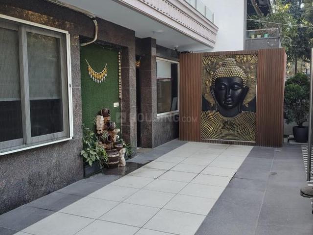 11 BHK Independent House in Vasant Vihar for rent New Delhi. The reference number is 20885381