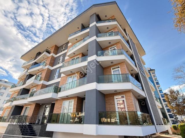 1+1 Boş Kiralık Daire Mahmutlar Atatürk Caddesi