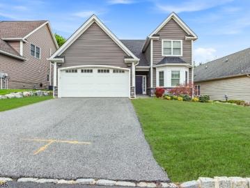 11 Bluffs Ct