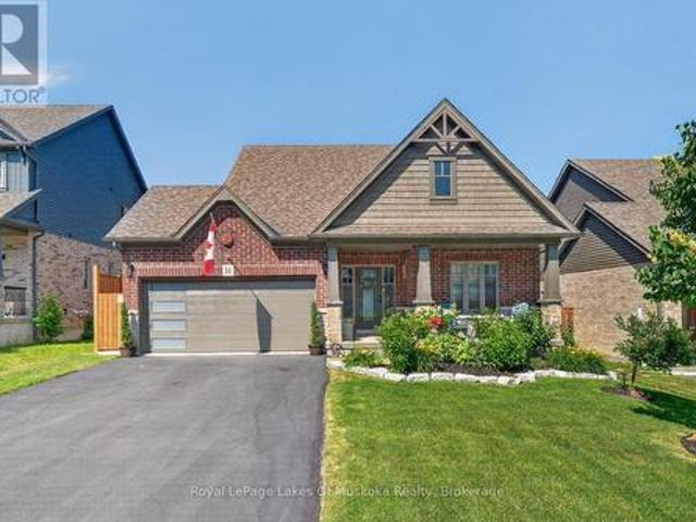 11 Braeside Crescent, Huntsville Chaffey, ON, P1H 0C5 house for sale | Listing ID X13571 | Royal LePage
