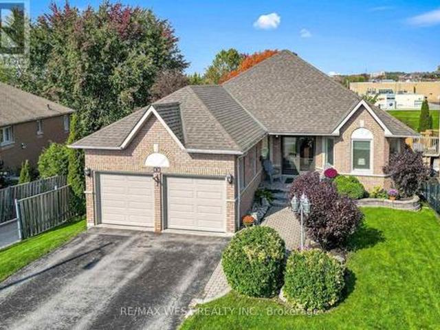 11 Brand Court, Ajax, ON, L1Z 1E7 house for sale | Listing ID E14079 | Royal LePage