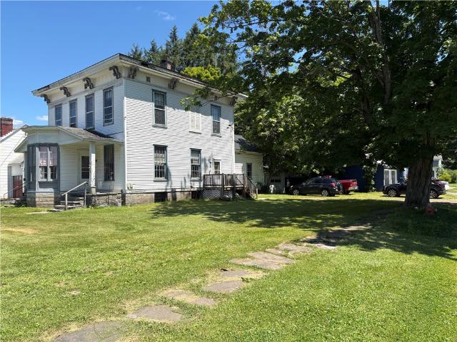11 Bridge Street