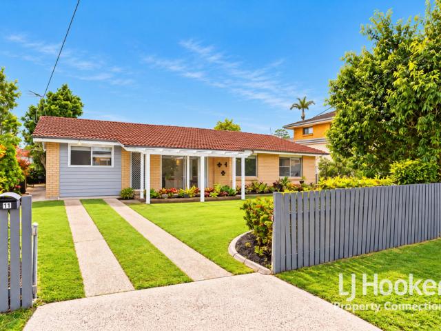 11 Caradon Street, Albany Creek QLD