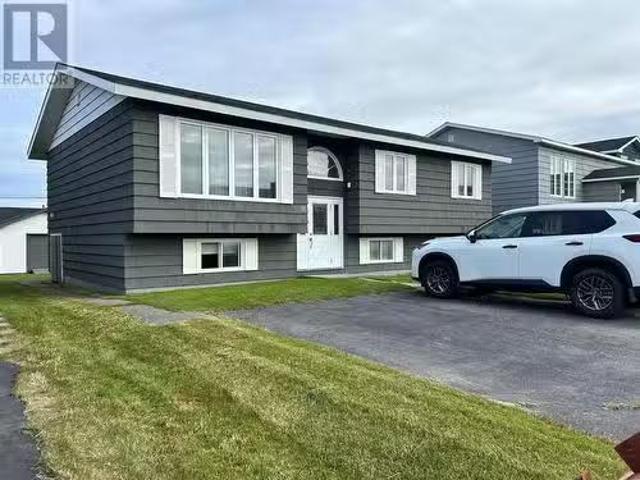 11 Carson Crescent, Port Aux Basques, NL, A0M 1C0 house for.