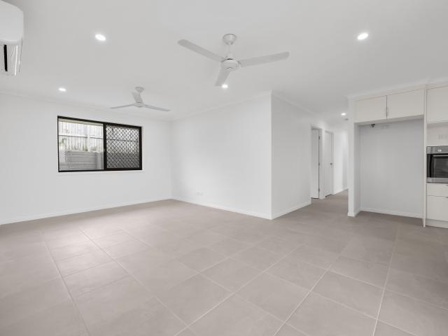 11 Castle Tower Terrace New Auckland, QLD 4680