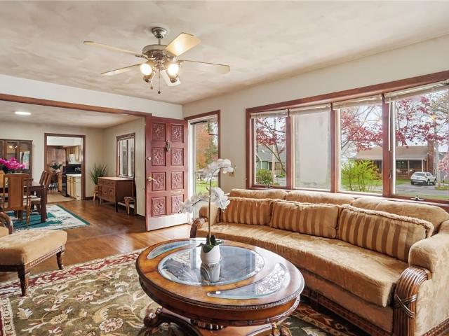 11 Cedar Drive