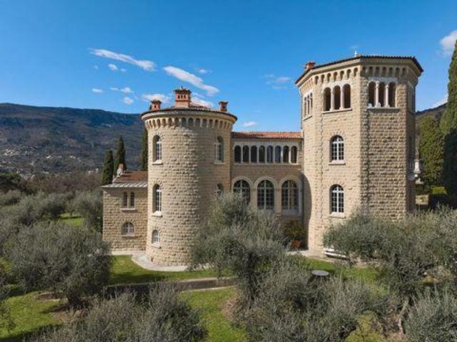 11 chambres, Anse Rhône 06390 104509166