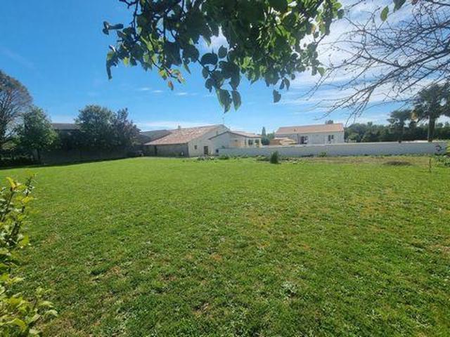 11 chambres, Le Gicq Poitou 17160 100365162