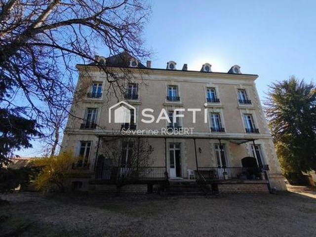 11 chambres, Loudun Poitou 86200 102023490