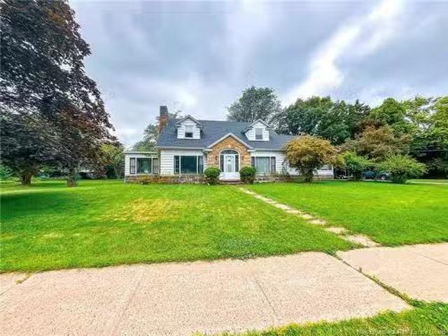 11 Charles St, Sackville, NB, E4L 3S2 house for sale Listin.