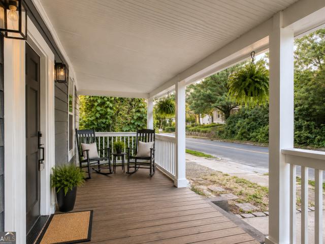 11 Cherokee Street SW