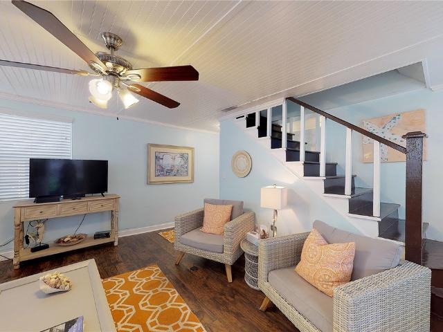 11 Conch Shell Ln St, Simons Island, GA 31522 | MLS #1660