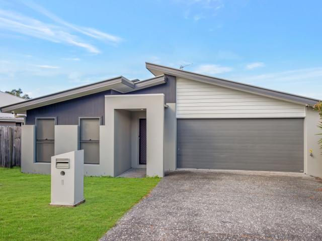 11 Conjola Crescent, UPPER COOMERA, QLD 4209