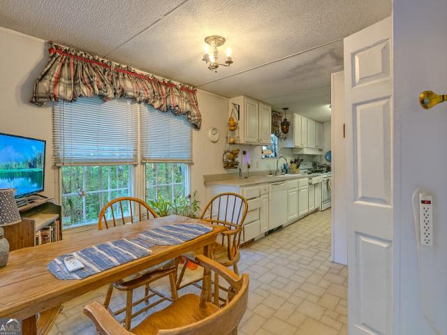 11 Copperhead Lane